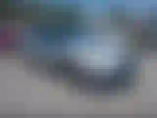 Vehicle Image- 2004 Chrysler Sebring