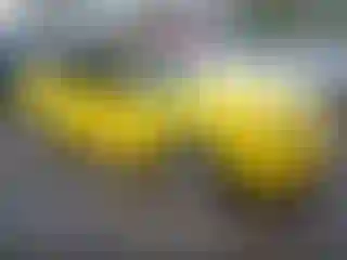 Vehicle Image- 2004 Ford Mustang