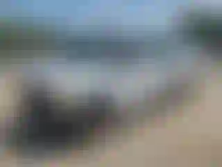 Vehicle Image- 2004 Ford ECONOLINE