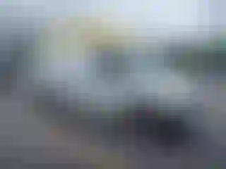 Vehicle Image- 2002 Ford E-Series