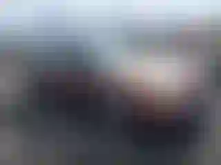 Vehicle Image- 2000 Pontiac Grand
