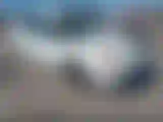Vehicle Image- 2002 Pontiac Grand