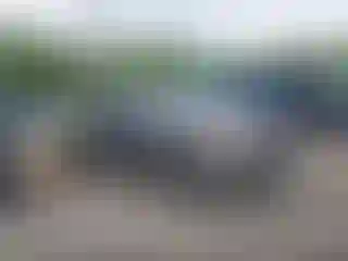 Vehicle Image- 2002 GMC Sierra