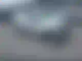 Vehicle Image- 2005 GMC Envoy