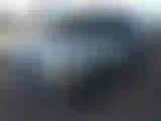 Vehicle Image- 2004 Chevrolet Suburban