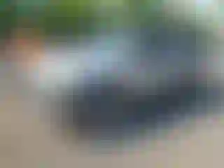 Vehicle Image- 2004 Chevrolet Suburban