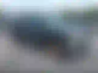 Vehicle Image- 2004 Chevrolet Suburban