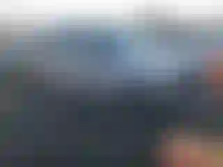 Vehicle Image- 2004 Chevrolet Suburban