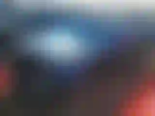 Vehicle Image- 2004 Chevrolet Suburban