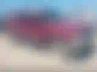 Vehicle Image- 2004 Chevrolet Suburban