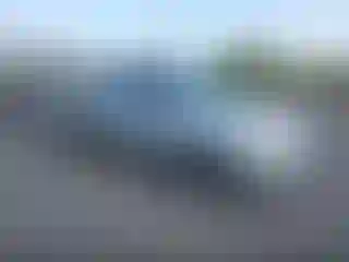 Vehicle Image- 2004 Nissan Frontier