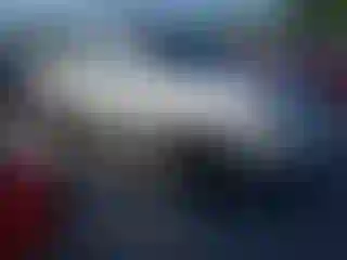 Vehicle Image- 2004 Nissan Frontier