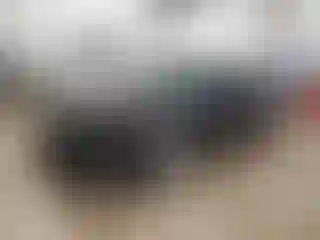Vehicle Image- 2004 Pontiac Grand