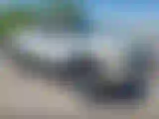 Vehicle Image- 2000 GMC Sierra