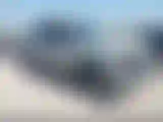 Vehicle Image- 2005 Chevrolet Avalanche