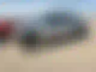Vehicle Image- 2005 Chevrolet Avalanche