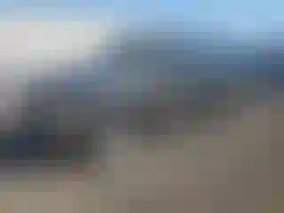 Vehicle Image- 2004 Chevrolet Suburban