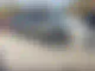 Vehicle Image- 2004 Chevrolet Suburban