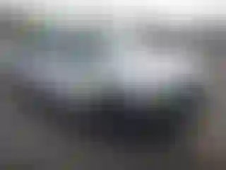 Vehicle Image- 2004 Chevrolet Suburban