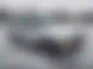 Vehicle Image- 2004 Chevrolet Suburban