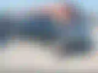 Vehicle Image- 2004 Cadillac Escalade