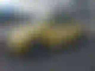 Vehicle Image- 2004 Volkswagen Beetle