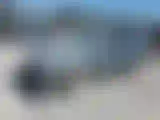 Vehicle Image- 2004 Toyota Avalon