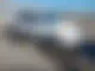 Vehicle Image- 2004 Toyota Avalon