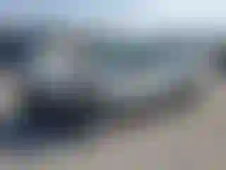 Vehicle Image- 2004 Toyota Avalon