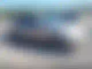Vehicle Image- 2005 Toyota Avalon
