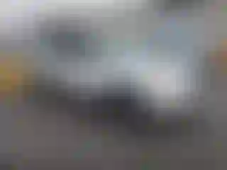 Vehicle Image- 2004 Honda Pilot