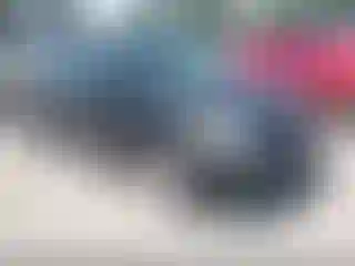 Vehicle Image- 2005 Nissan Quest
