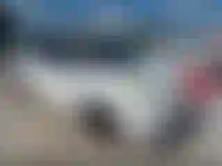 Vehicle Image- 2005 Toyota Sienna