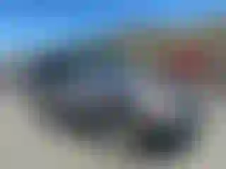 Vehicle Image- 2004 Toyota Land Cruiser