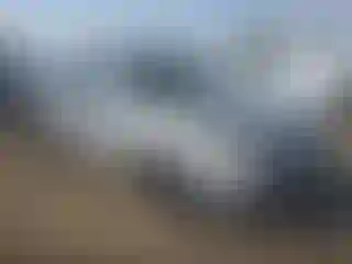 Vehicle Image- 2005 Kia Sedona